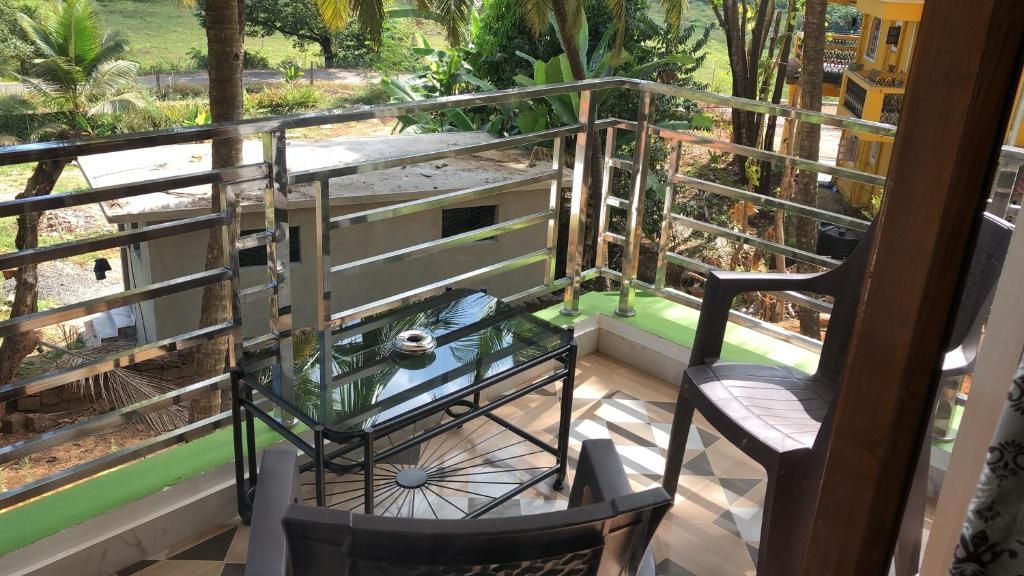 John's Highland Comfort (Guest House) Junior Suite with Balcony 8