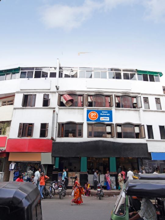 Hotel Maharaja, Surat