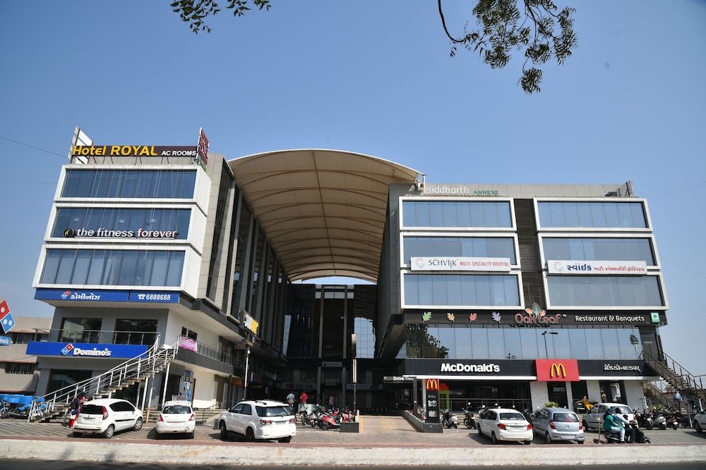 undefined Hotel Royal Residency 10