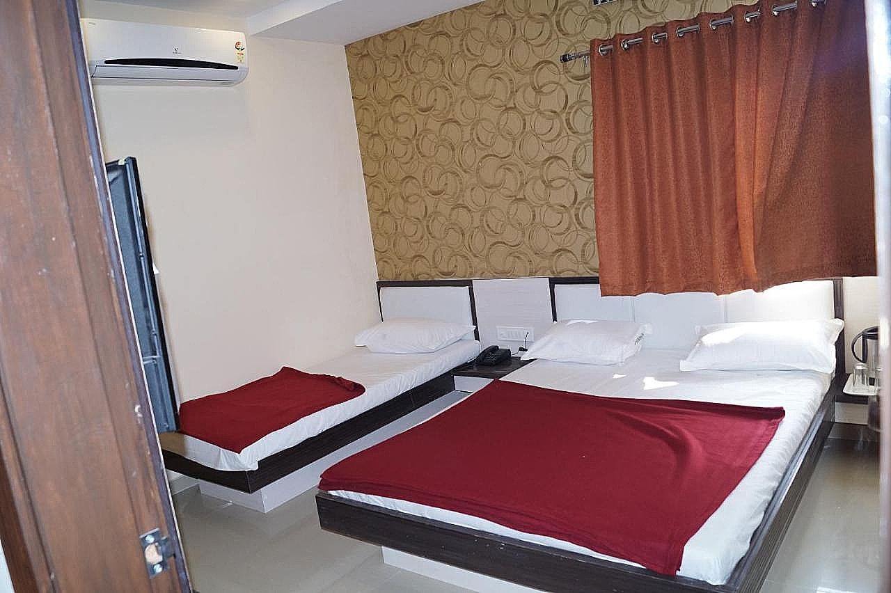 Deluxe Triple Room