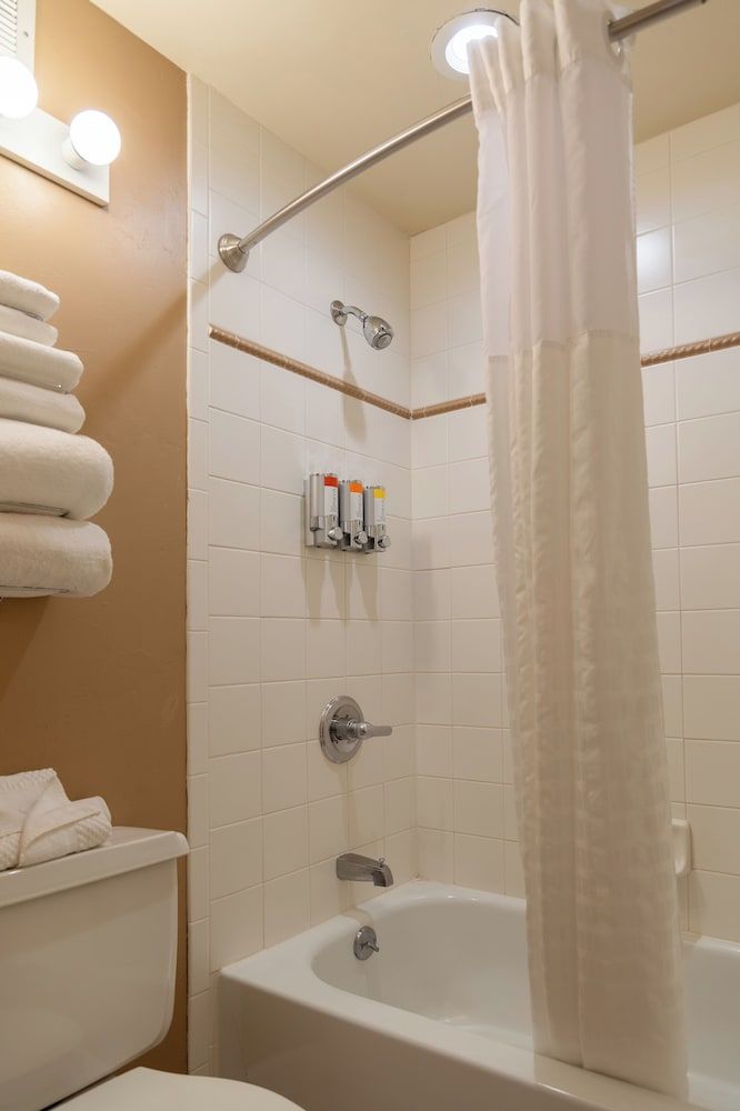 Legacy Vacation Resorts - Steamboat Hilltop Guest Room 13