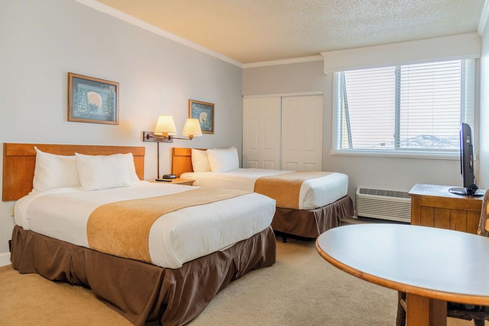 Legacy Vacation Resorts - Steamboat Hilltop Guest Room 5