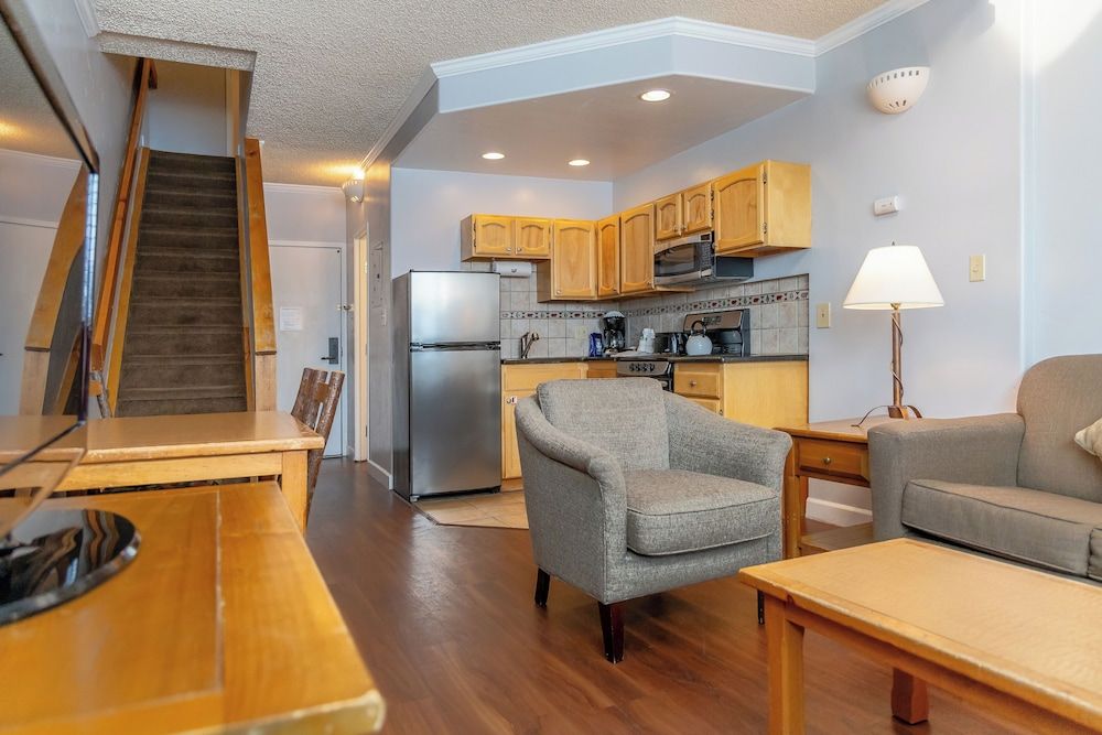 Legacy Vacation Resorts - Steamboat Hilltop Suite, 1 Bedroom (with Loft) 13