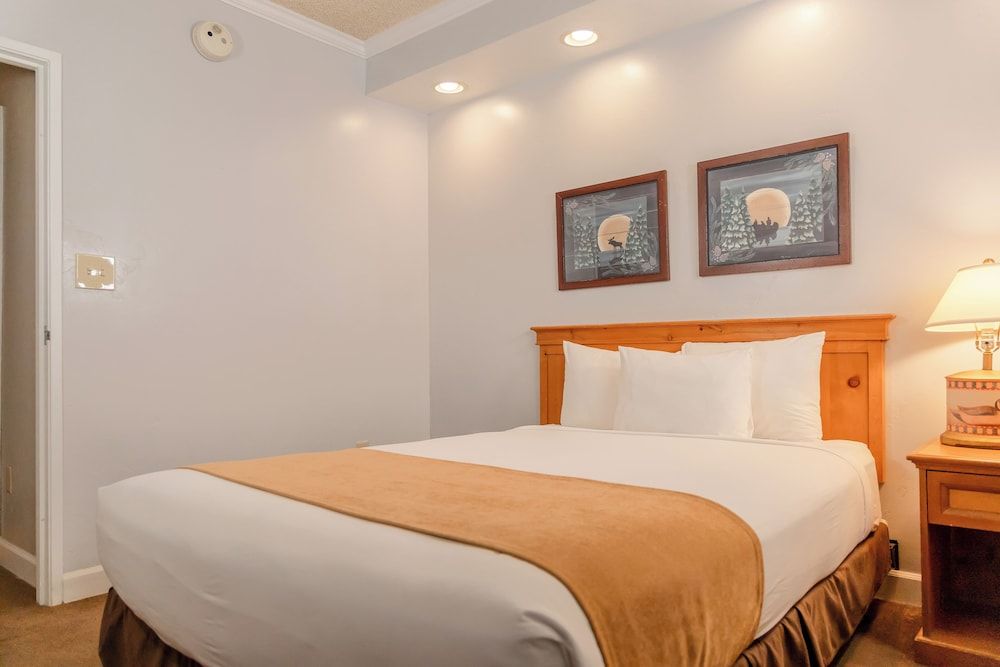 Legacy Vacation Resorts - Steamboat Hilltop Suite, 1 Bedroom (with Loft) 2