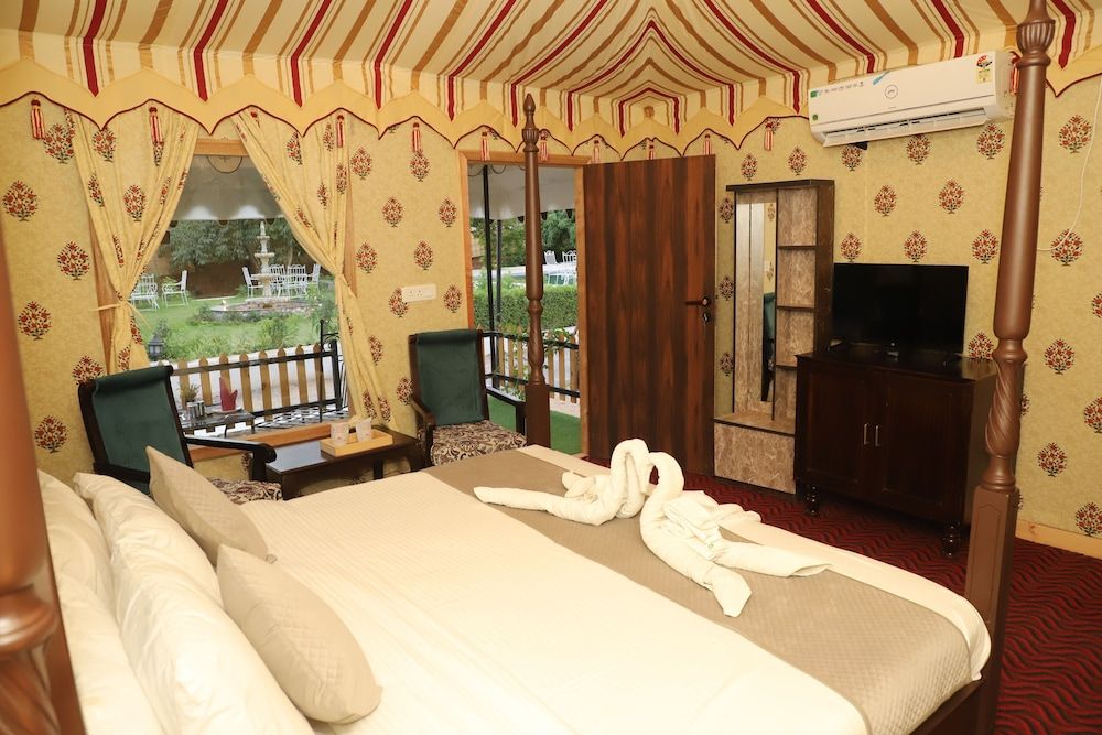 The Glorious Hills Resort Pushkar Deluxe Tent 13