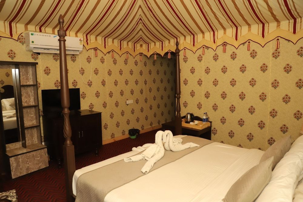 The Glorious Hills Resort Pushkar Deluxe Tent 12
