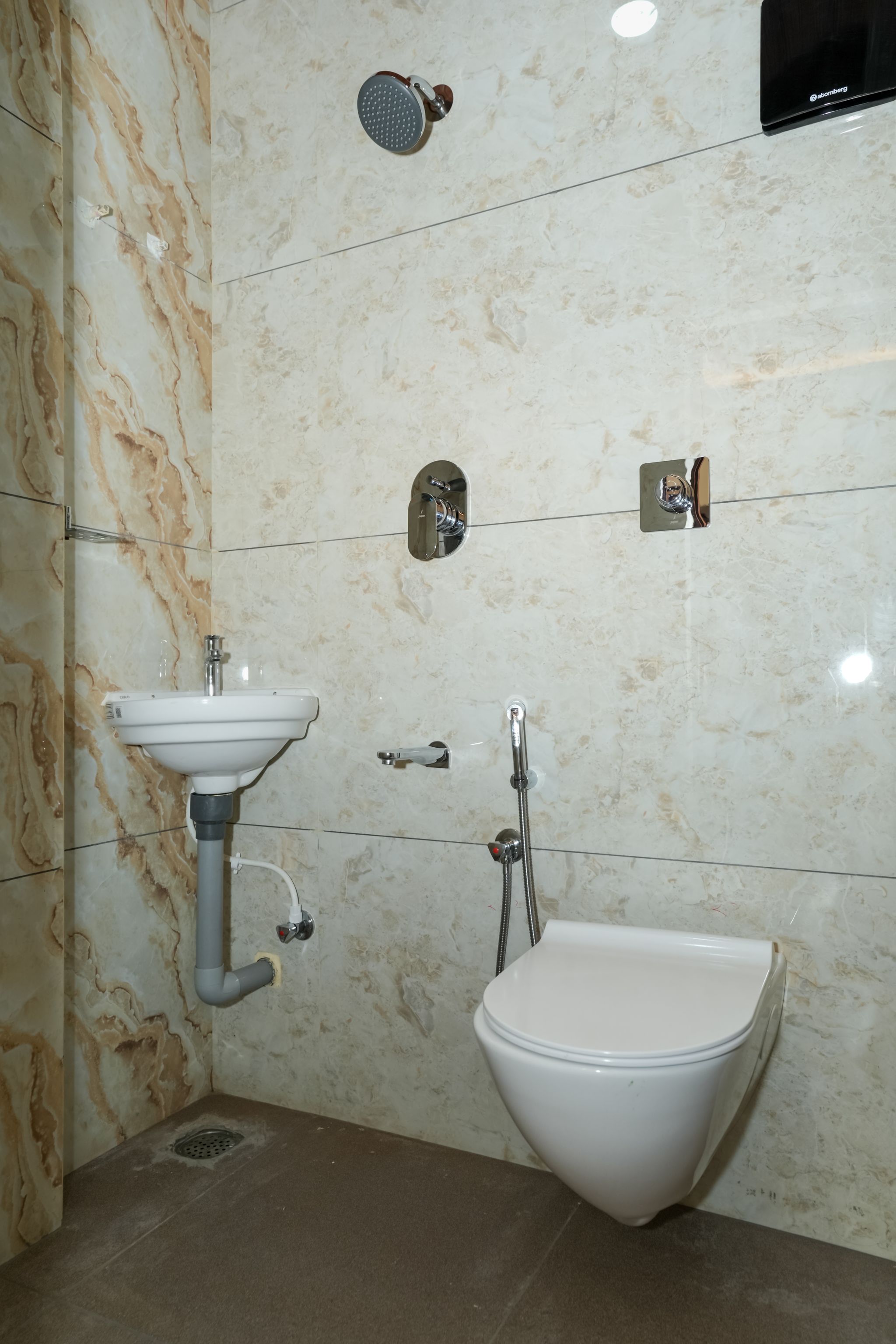 Deluxe Double Non A/c Room