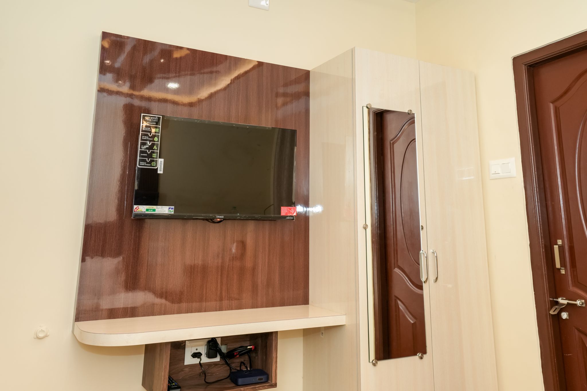 Deluxe Double Non A/c Room