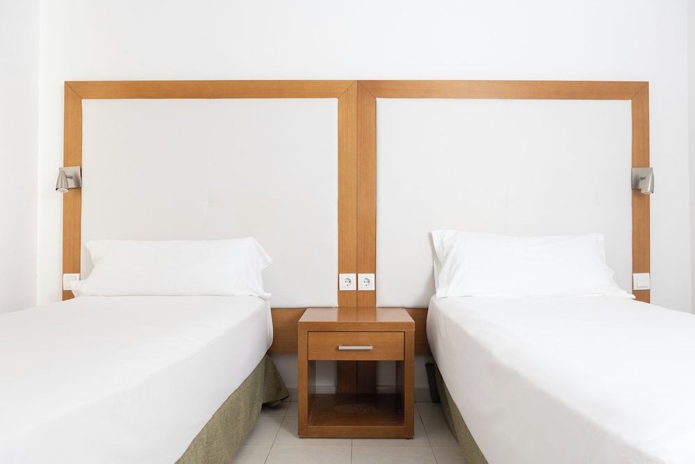 Apartamentos Hesperia Bristol Playa