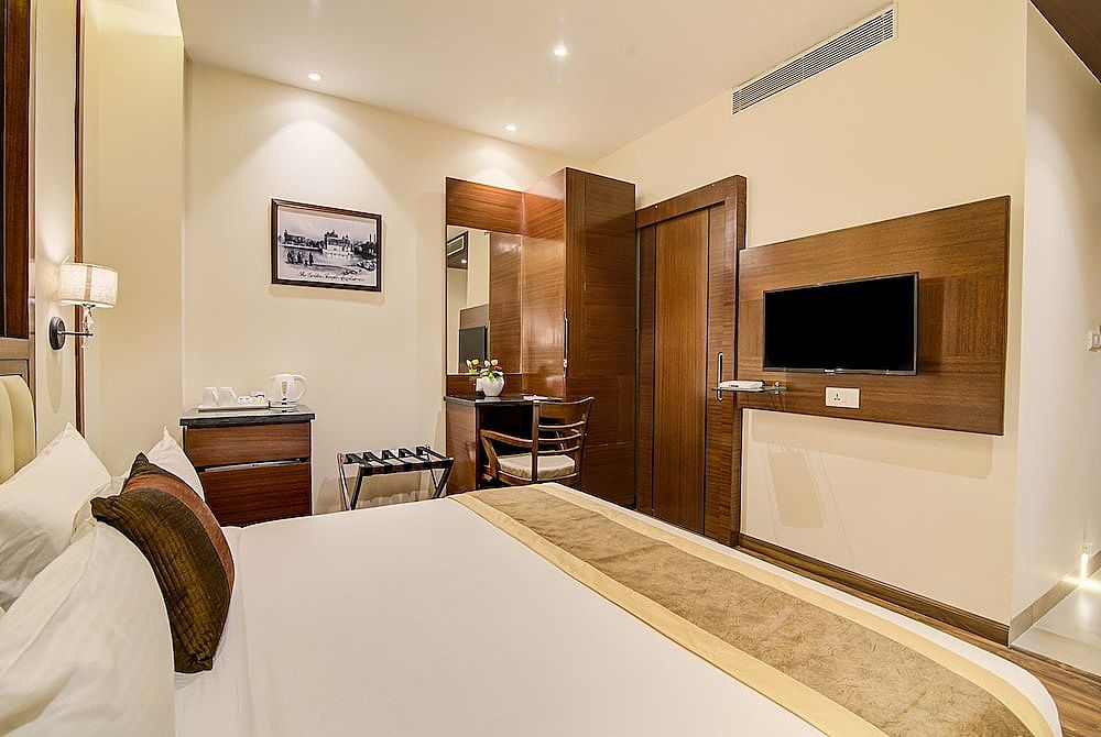 Amritara Sadka , Amritsar Standard Room with Work Desk 12
