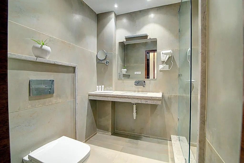 Amritara Sadka , Amritsar Standard Room with Work Desk 11