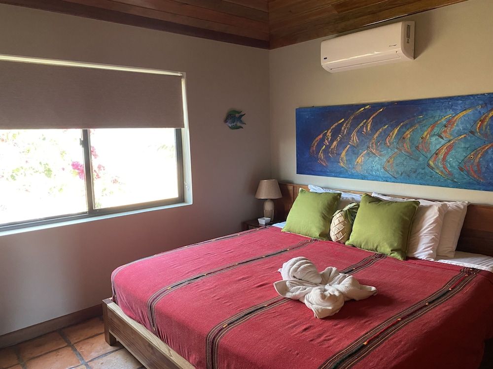 Deluxe Apartment, Garden View
