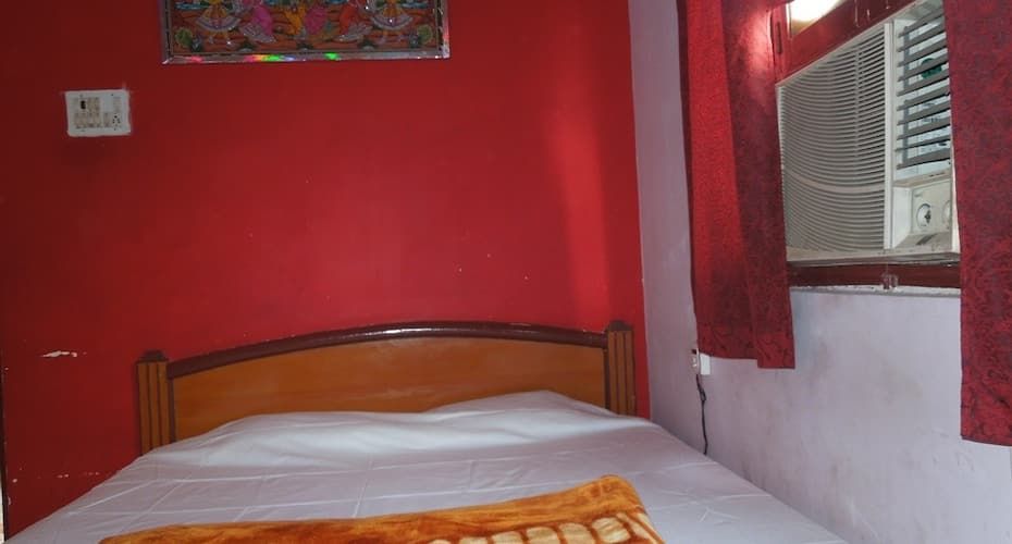 undefined Hotel Roxy DX 9