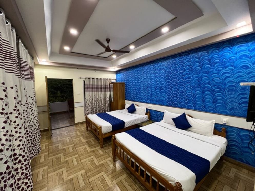 4 Person Room