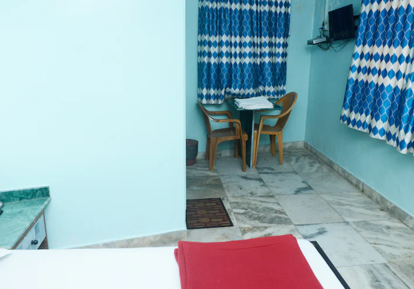 SRK Hotel Standard Non AC Room 3