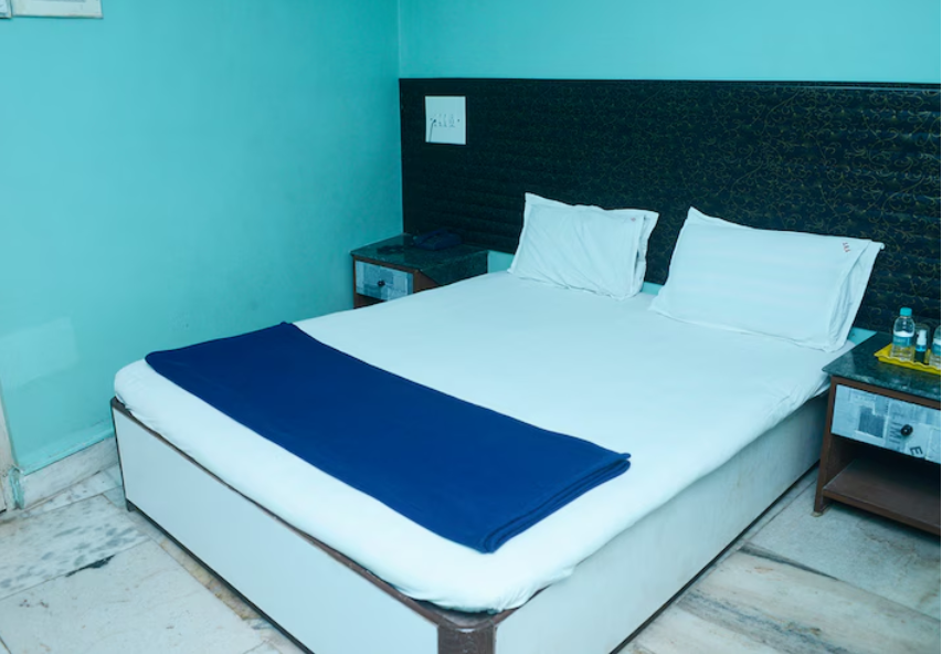 SRK Hotel Standard Non AC Room