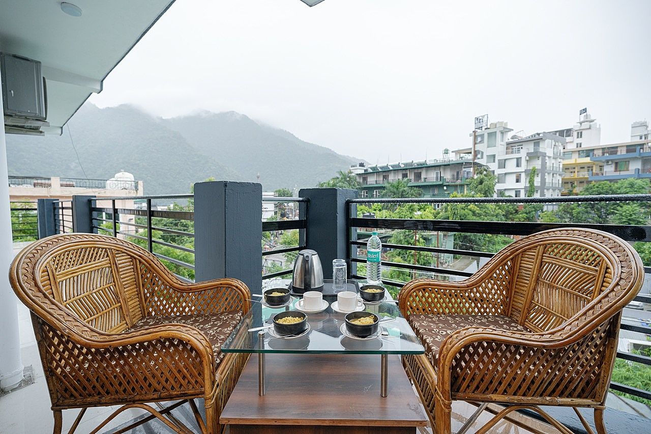 Deluxe Triple Bed Room