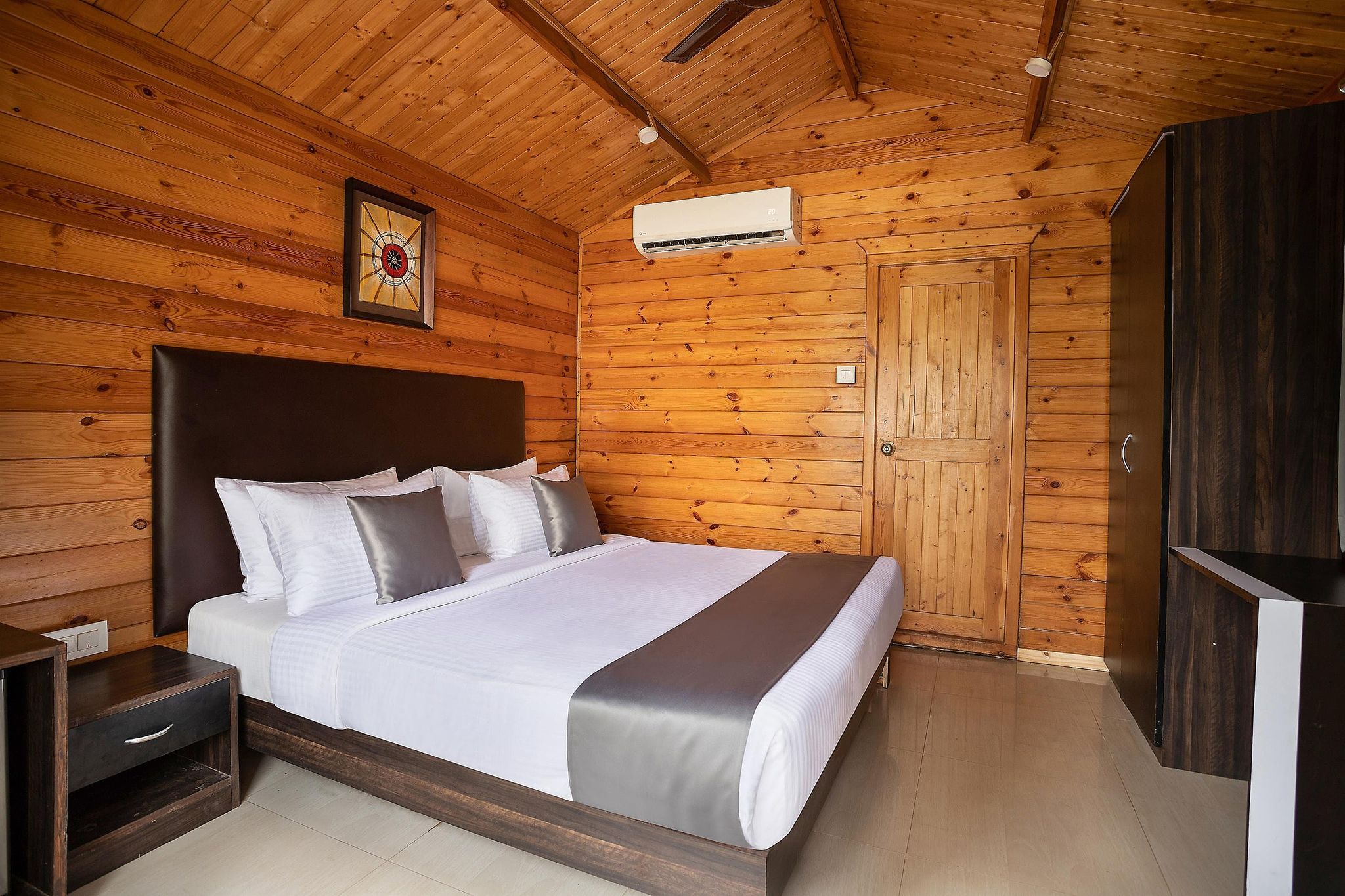 Stone Wood Village Resort Garden Cottage 2