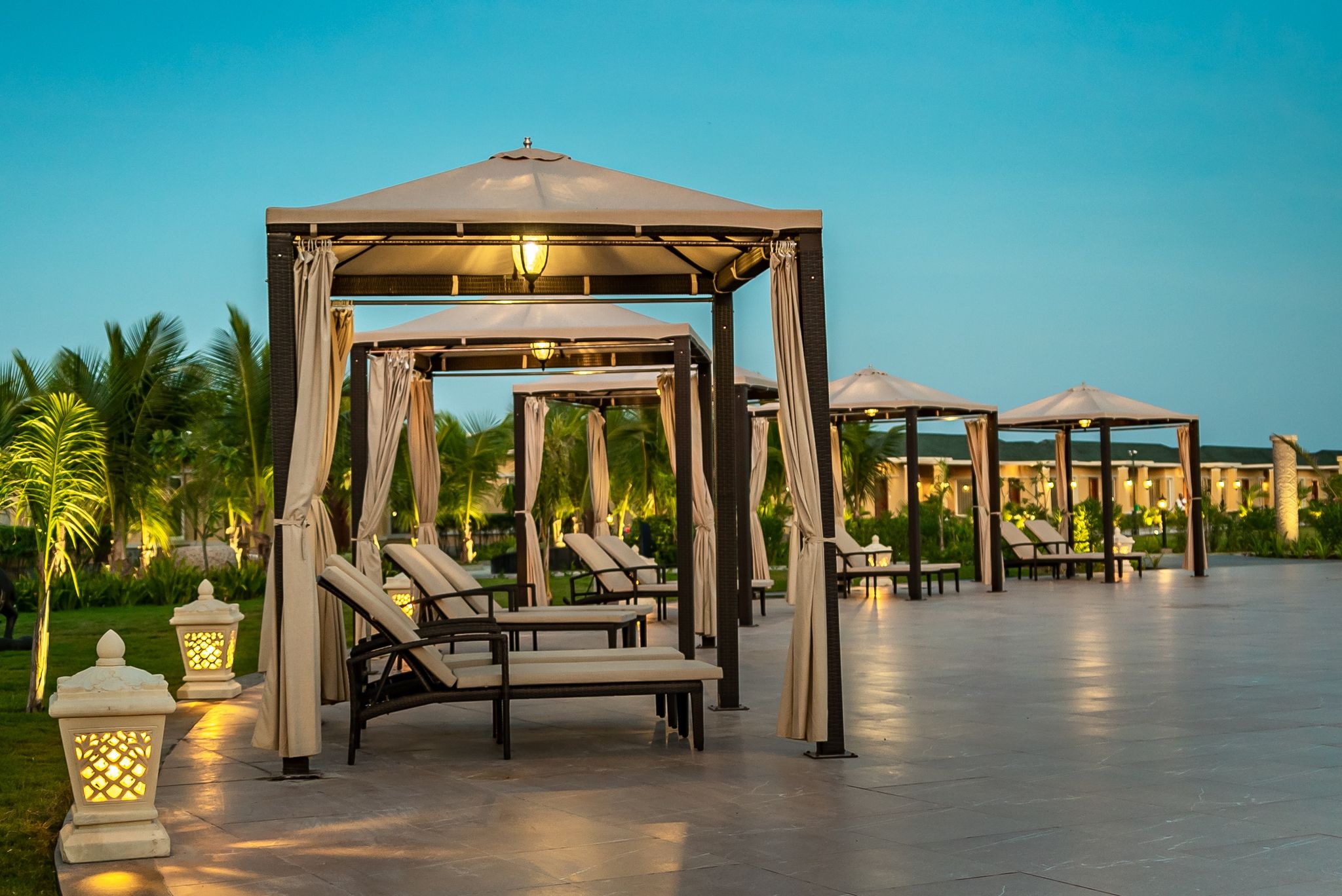 undefined Hawthorn Suites by Wyndham Dwarka  3