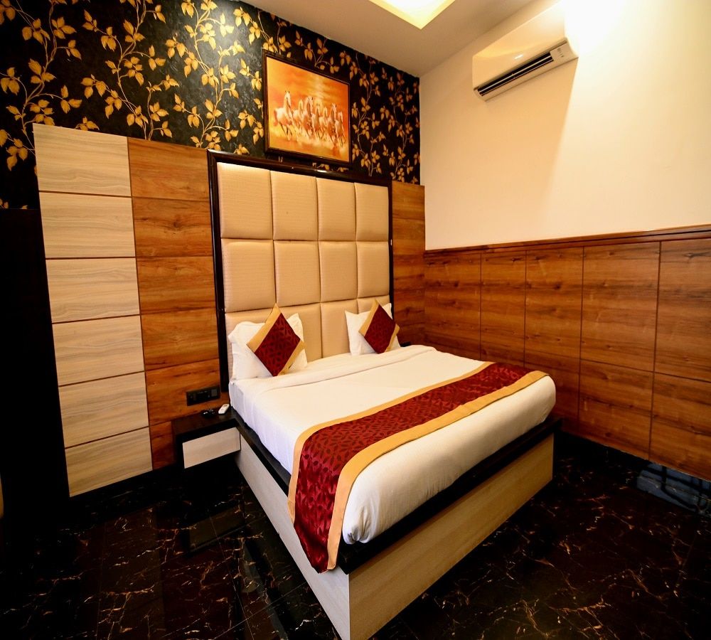 Royal Heritage Hotel & Resort. Deluxe Room 3