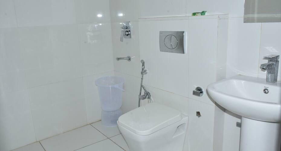 undefined Hotel Orchard Green 7