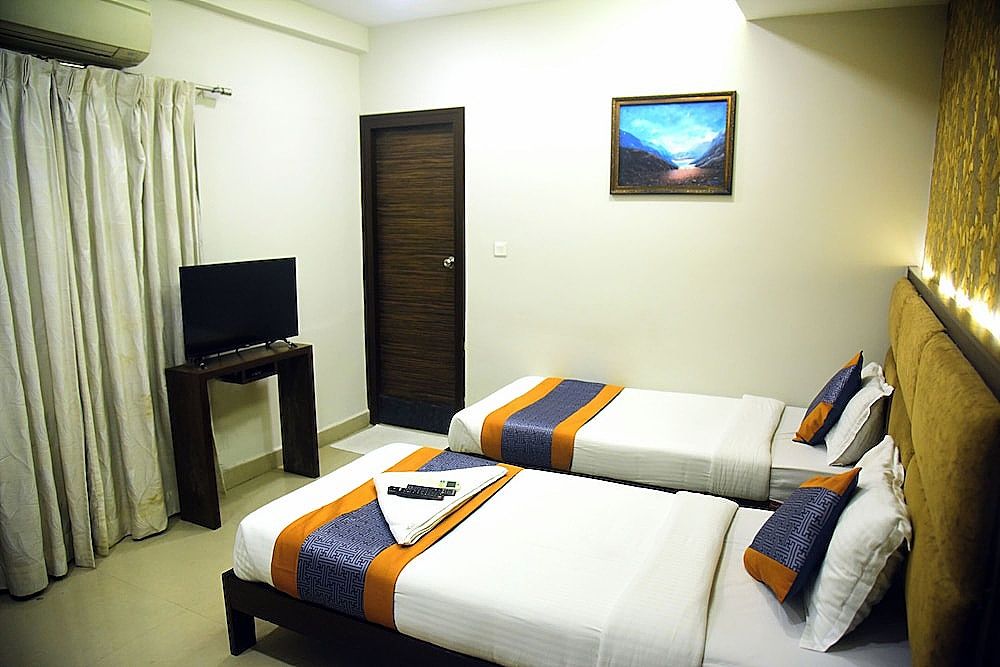 Pine Tree Signature Deluxe Double Room 5