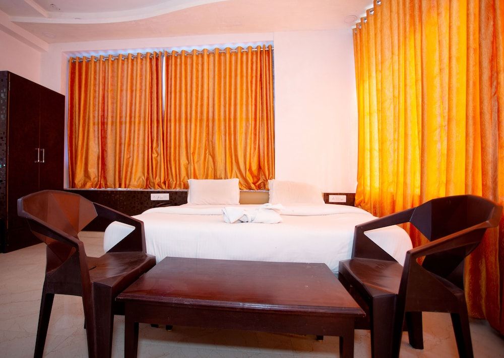 Hotel The Paradise Superior Room 8