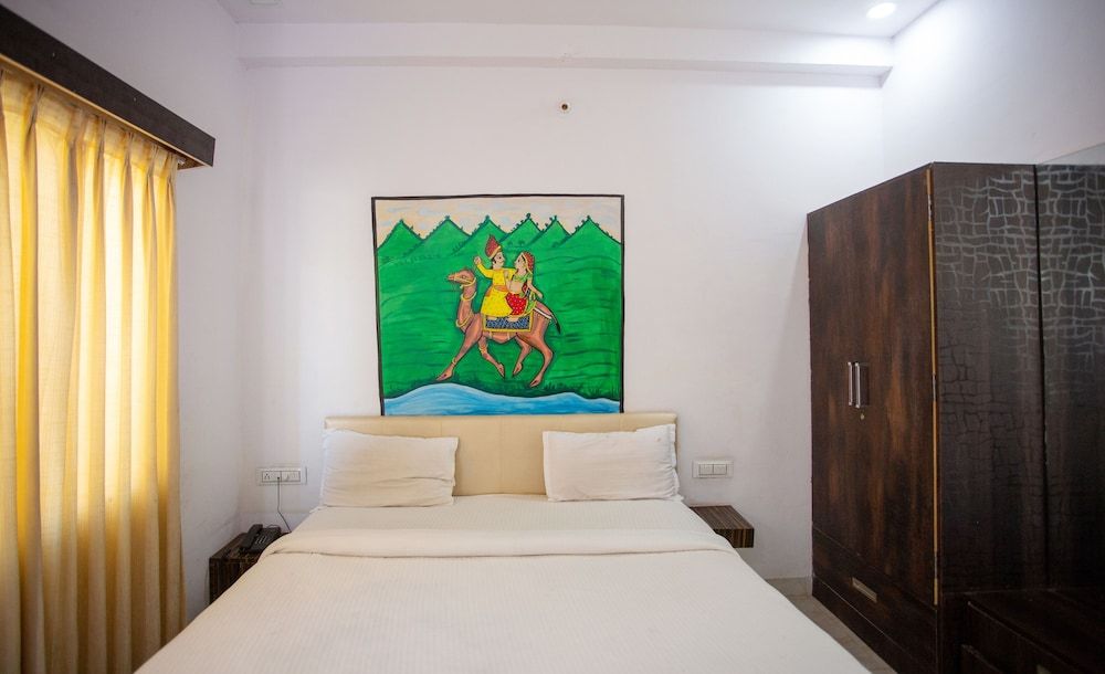 Hotel The Paradise Deluxe Room 11