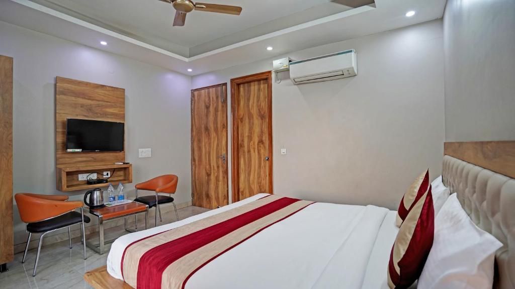 undefined Niketan Medanta Service Apartment 6