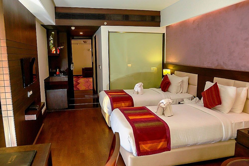 Hotel Almeida Premium Room Twin Beds