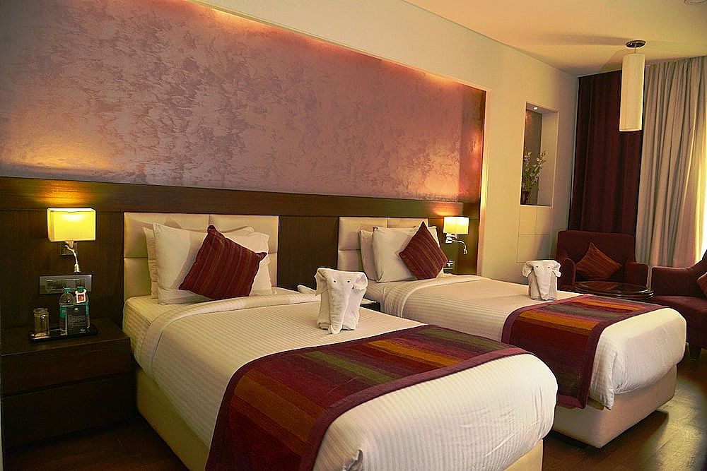 Hotel Almeida Premium Room Twin Beds 6