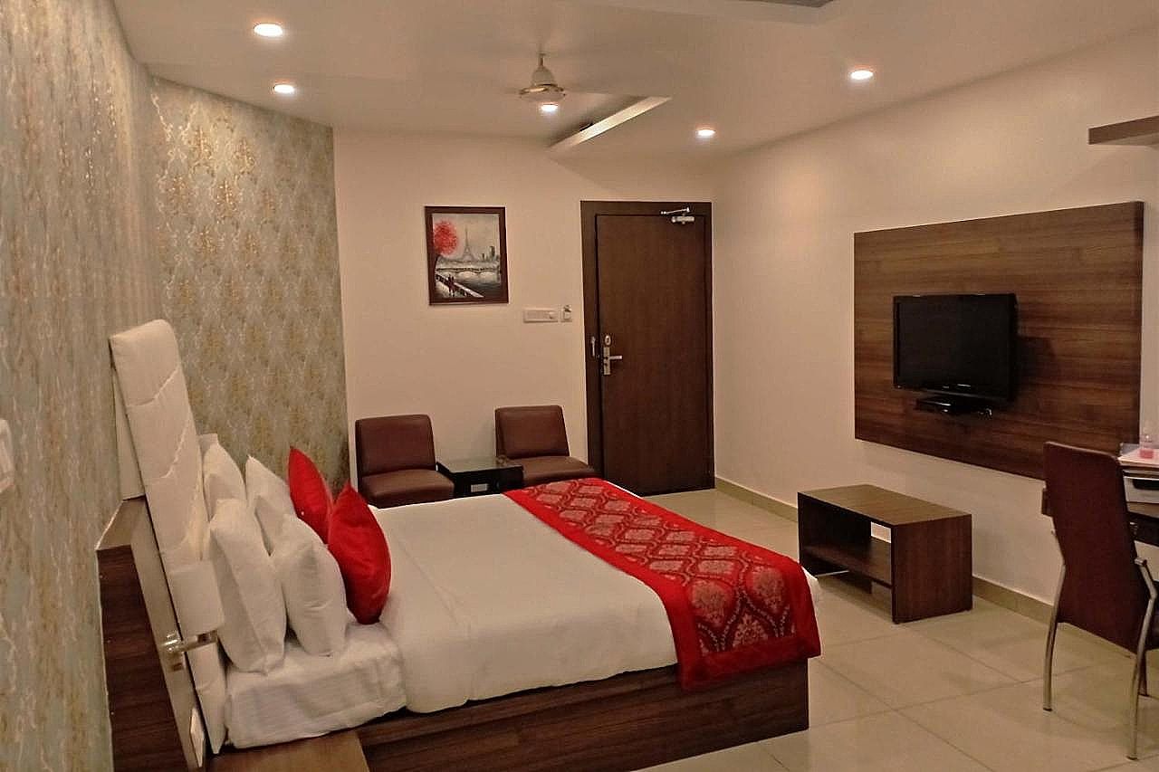 Hotel Surya International Executive room