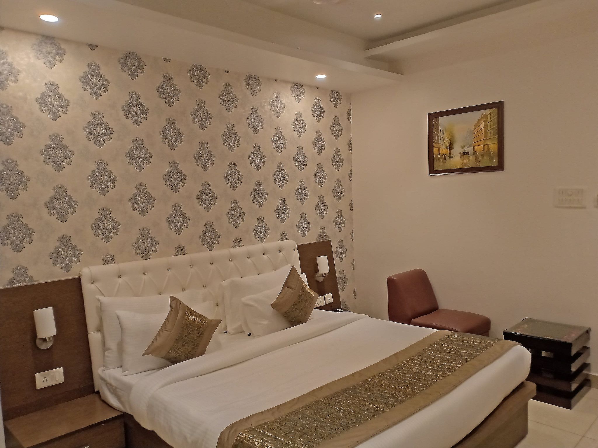undefined Hotel Surya International 9