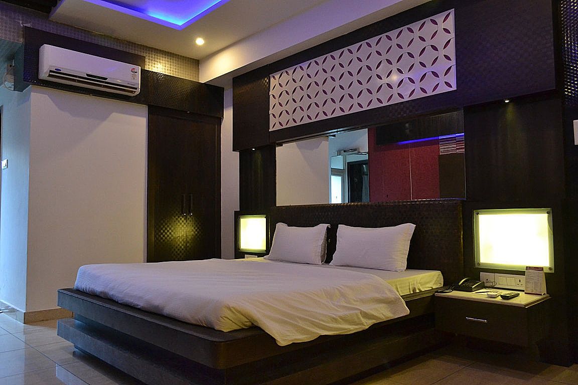 undefined Hotel Surya International 10