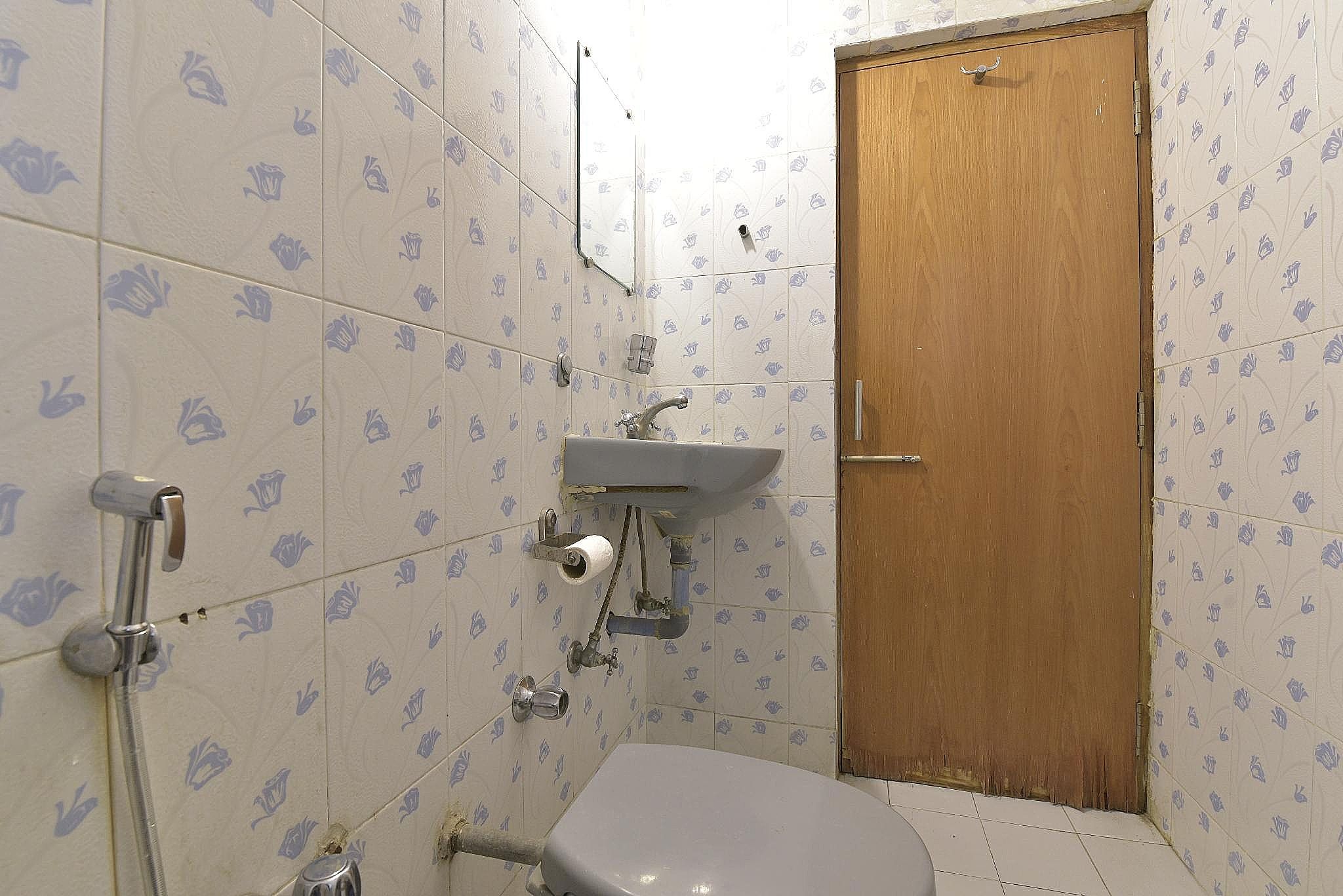 Hotel Airport Plaza Budget Room 3