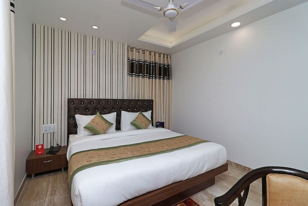 Hotel Sun View International Deluxe Room 4