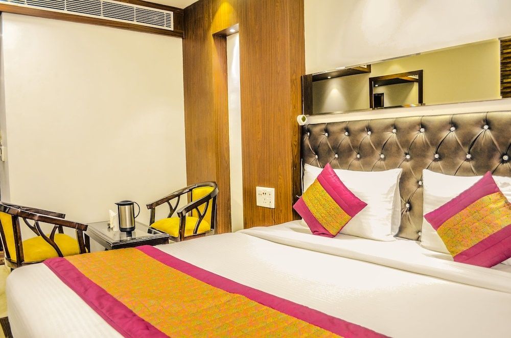 Hotel Sun View International Deluxe Room 2