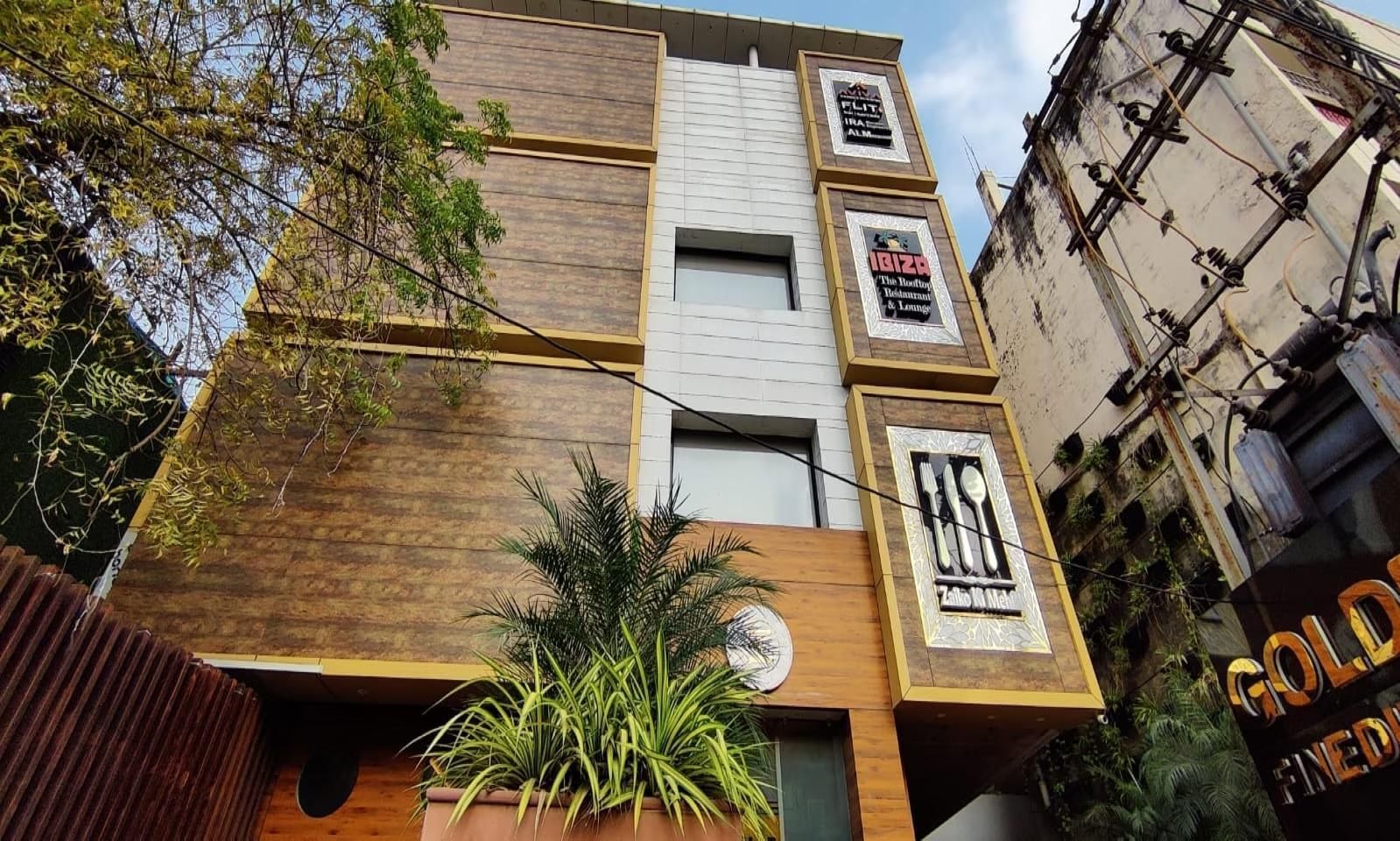 undefined Hotel Golden I 7
