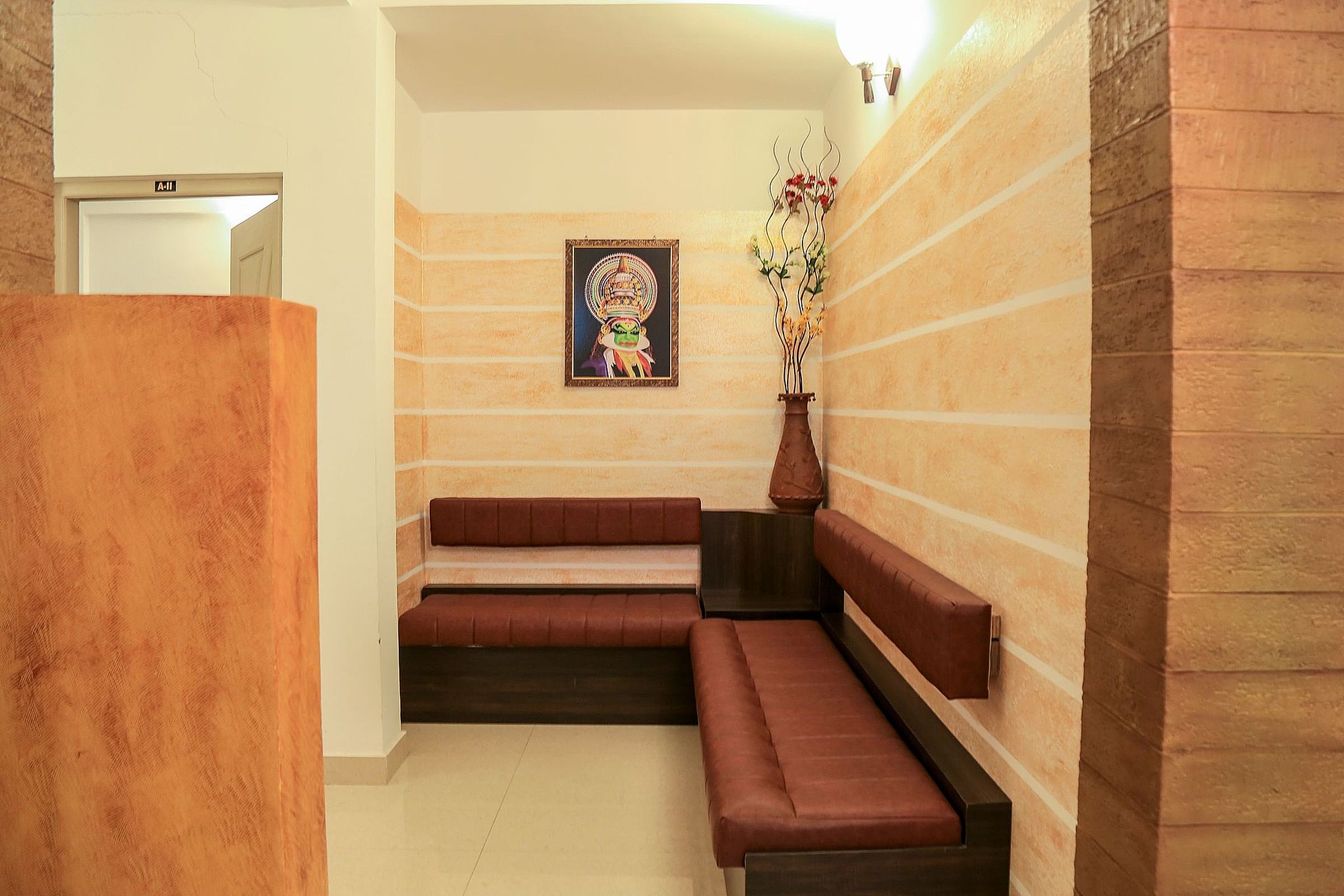 undefined Landy Queen 3