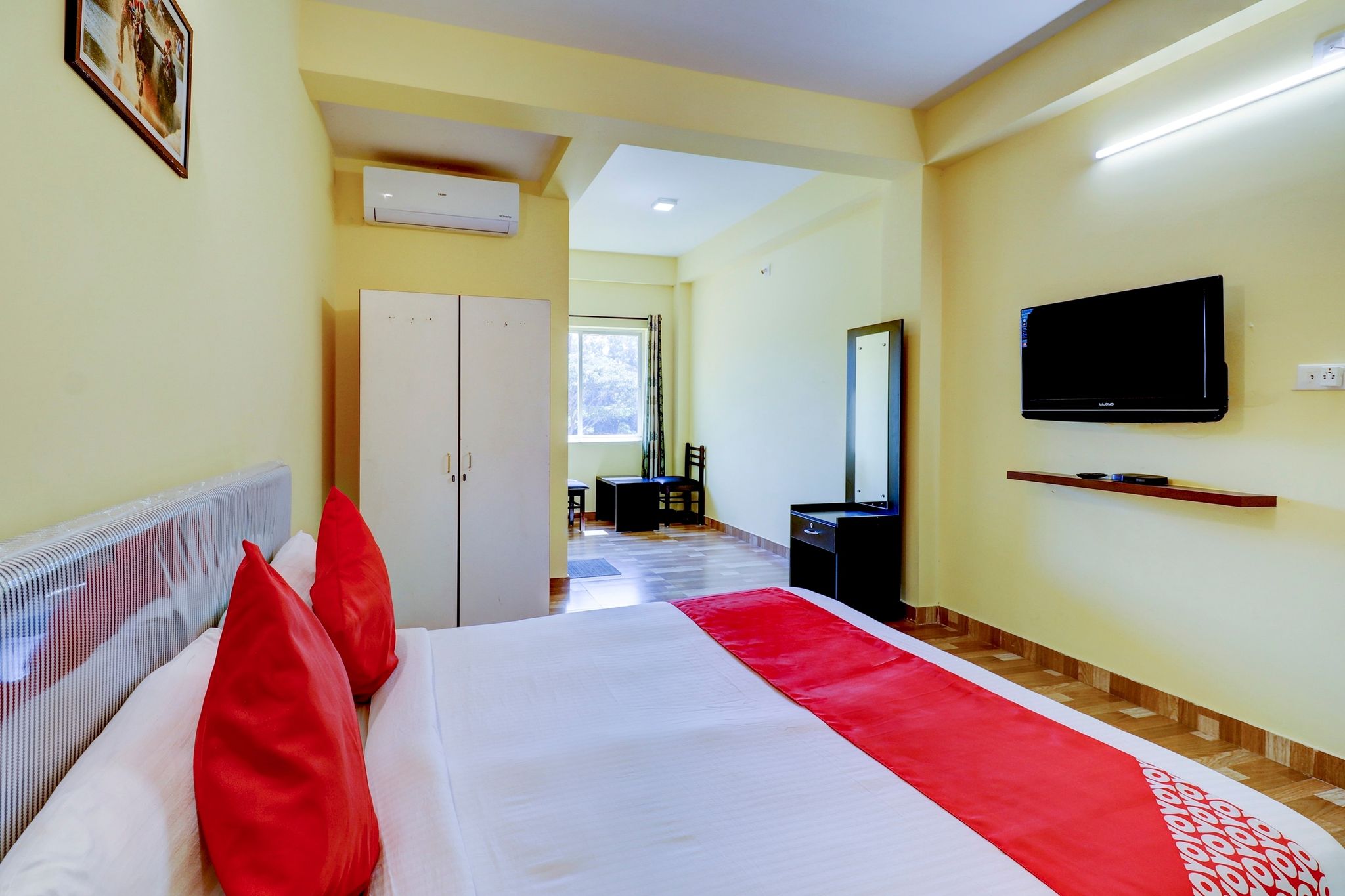 Gaurika Residency Classic Room 4