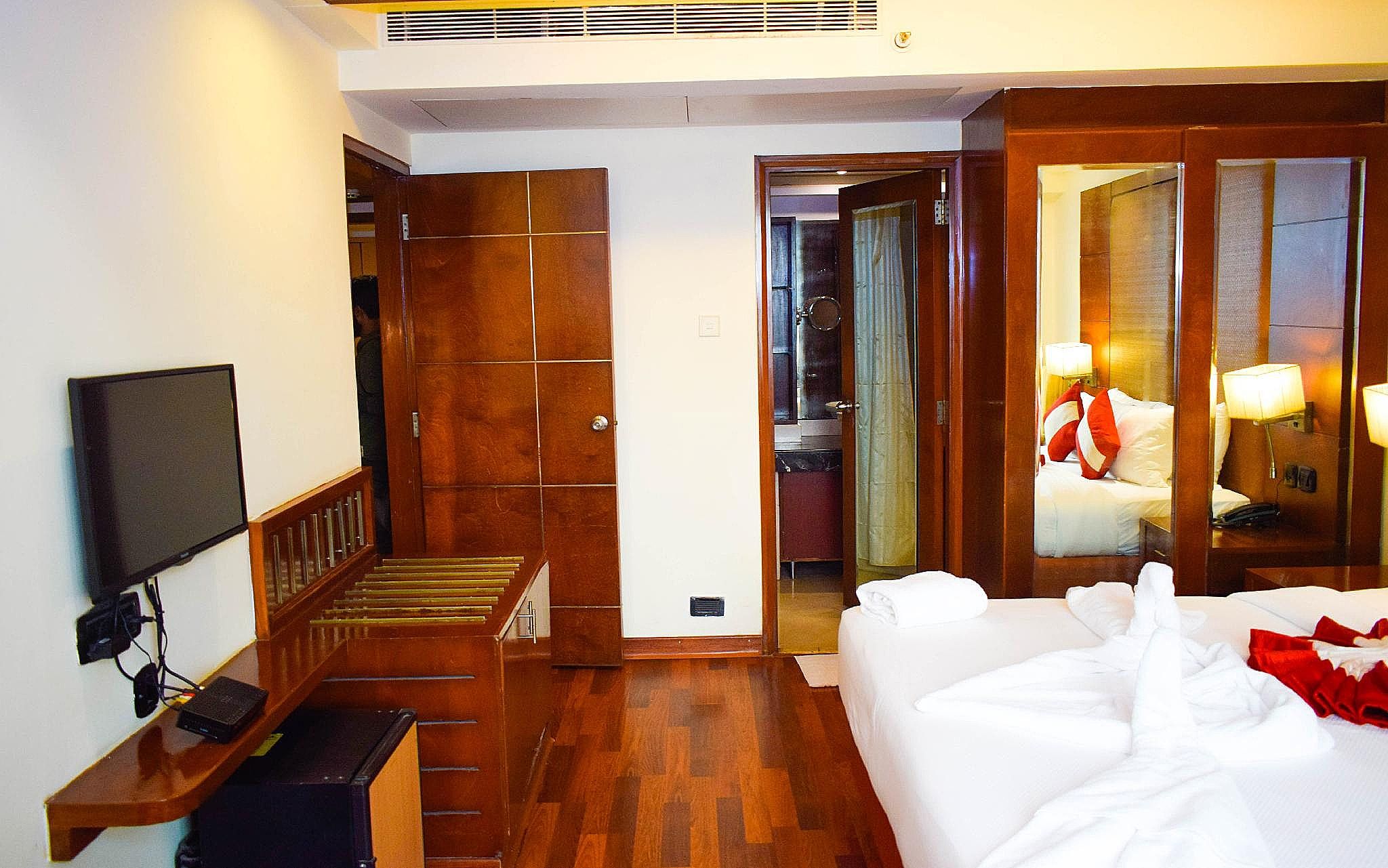 Hotel Fortel Executive Twin Room 12