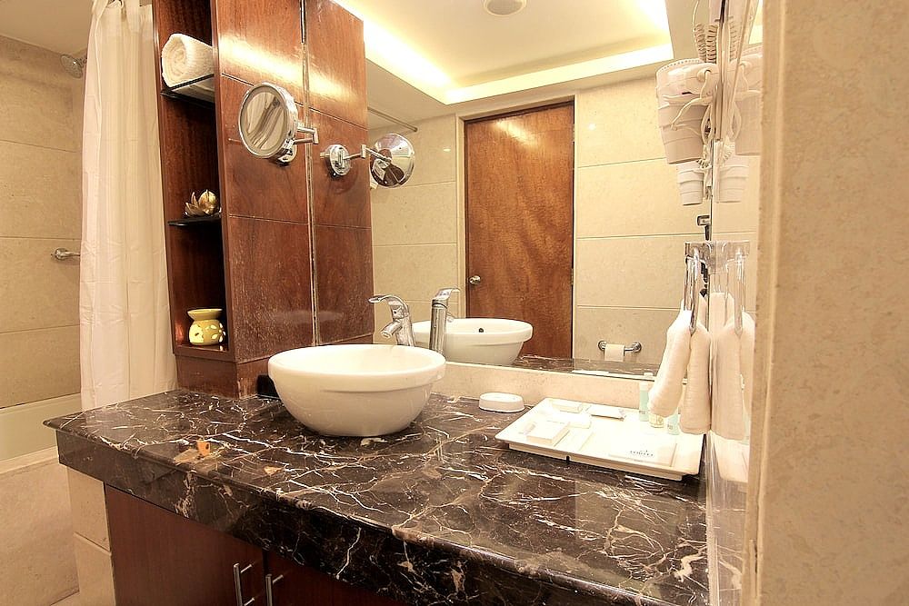 Hotel Fortel Executive Twin Room 11