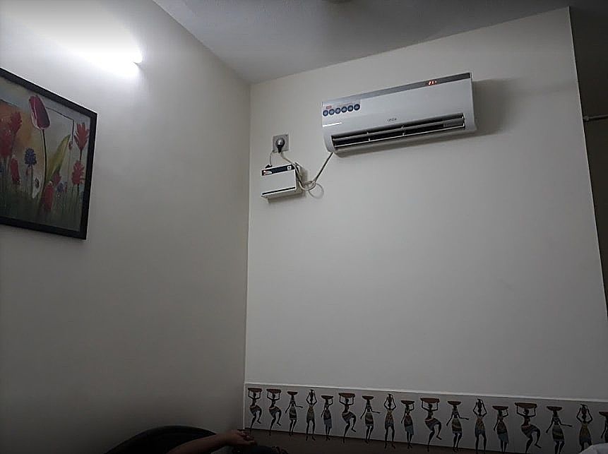 Jai Palace Deluxe AC Room 4