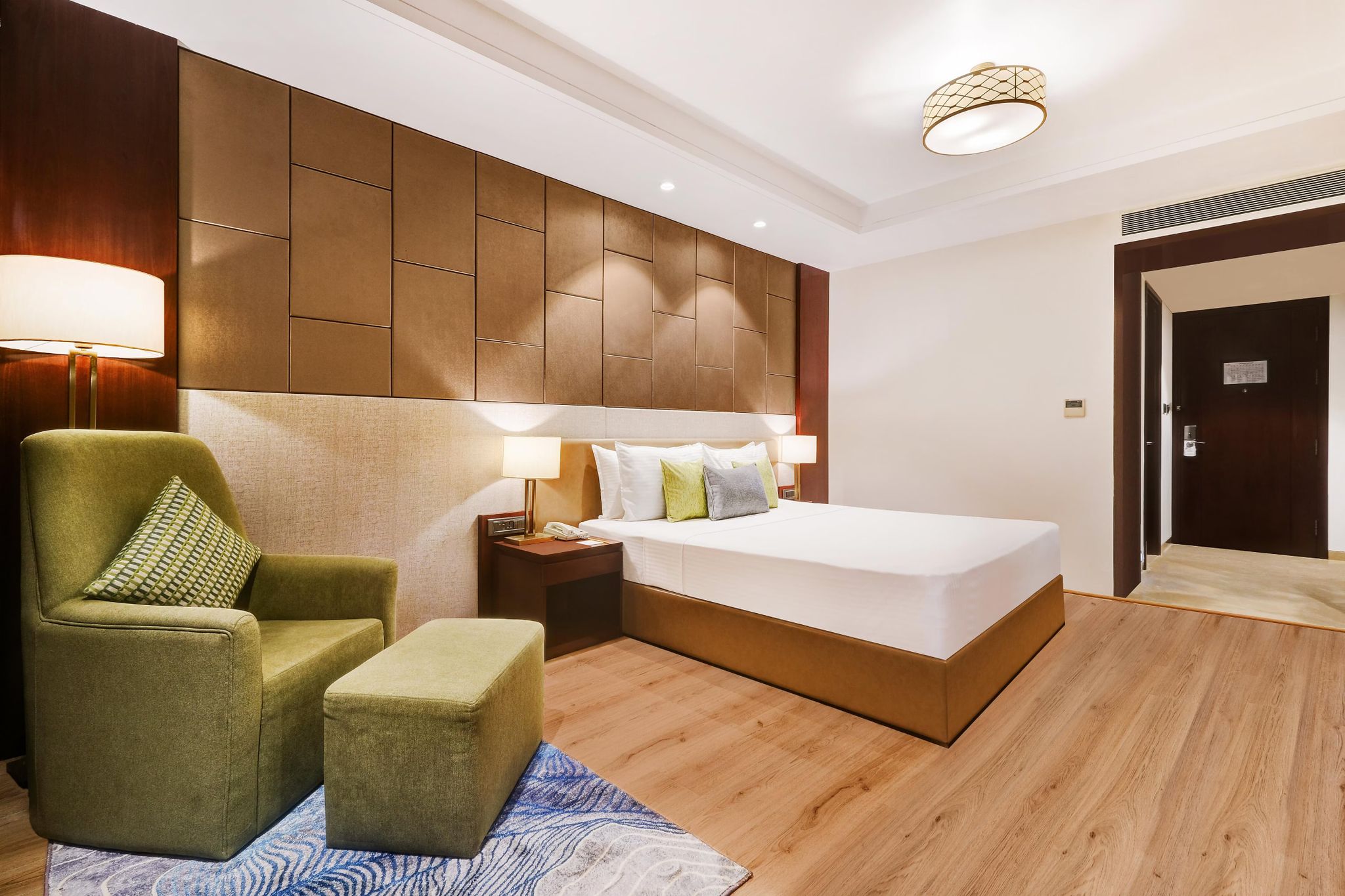 EXECUTIVE 1 TWIN BED SEA VIEW