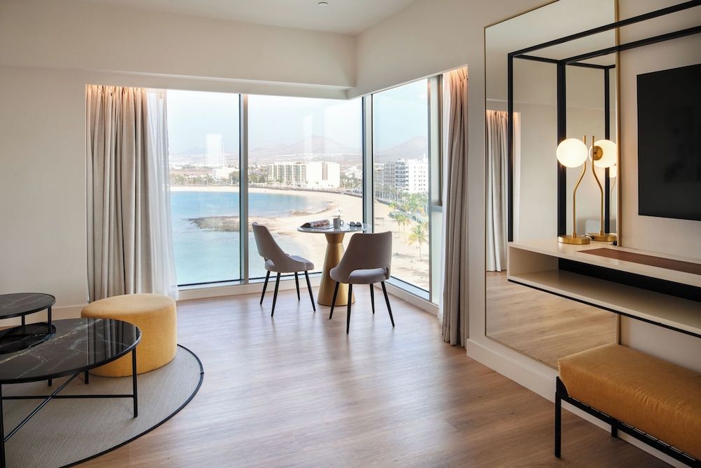 Arrecife Gran Hotel & Spa Suite, Sea View 9