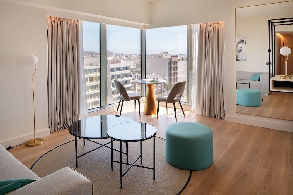 Arrecife Gran Hotel & Spa Suite, City View 5