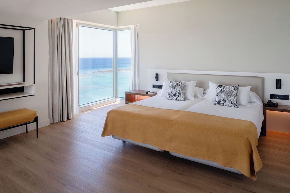 Arrecife Gran Hotel & Spa Suite, Sea View 4
