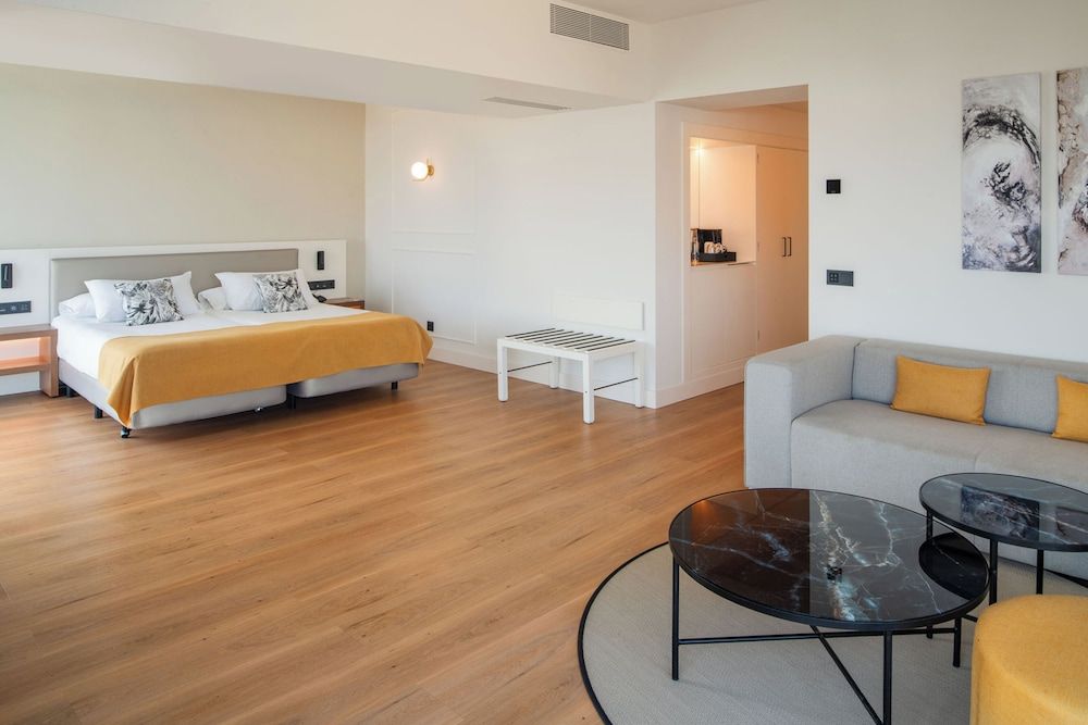 Arrecife Gran Hotel & Spa Suite, Sea View 8