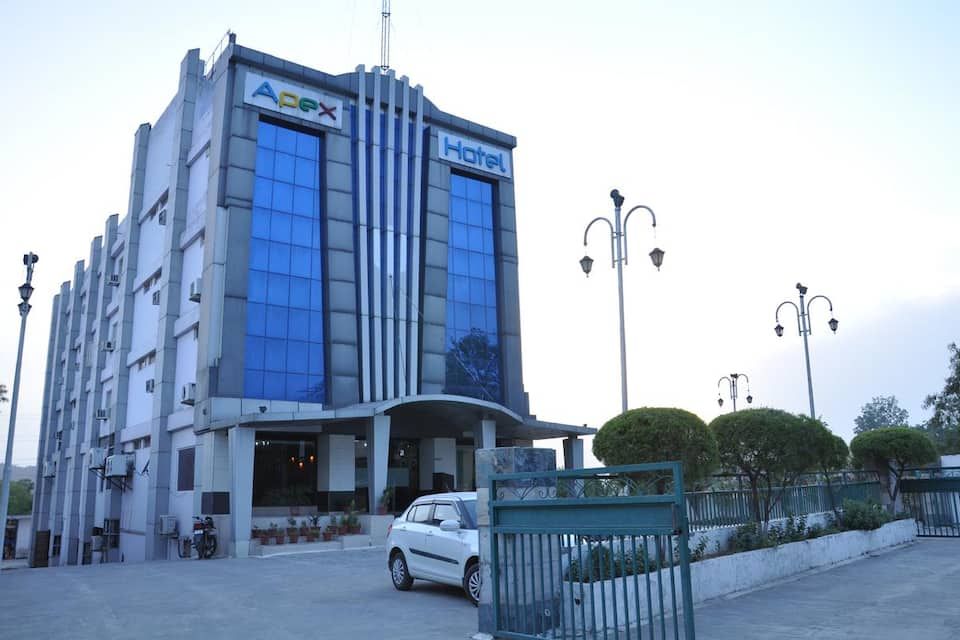 Apex Hotel Baddi