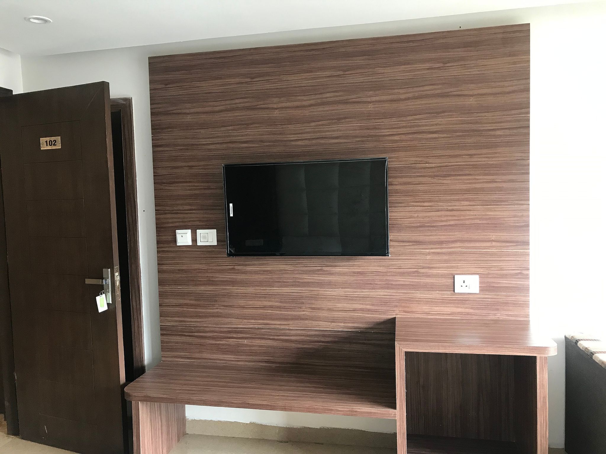 SAVOY RESIDENCY Deluxe Room 15